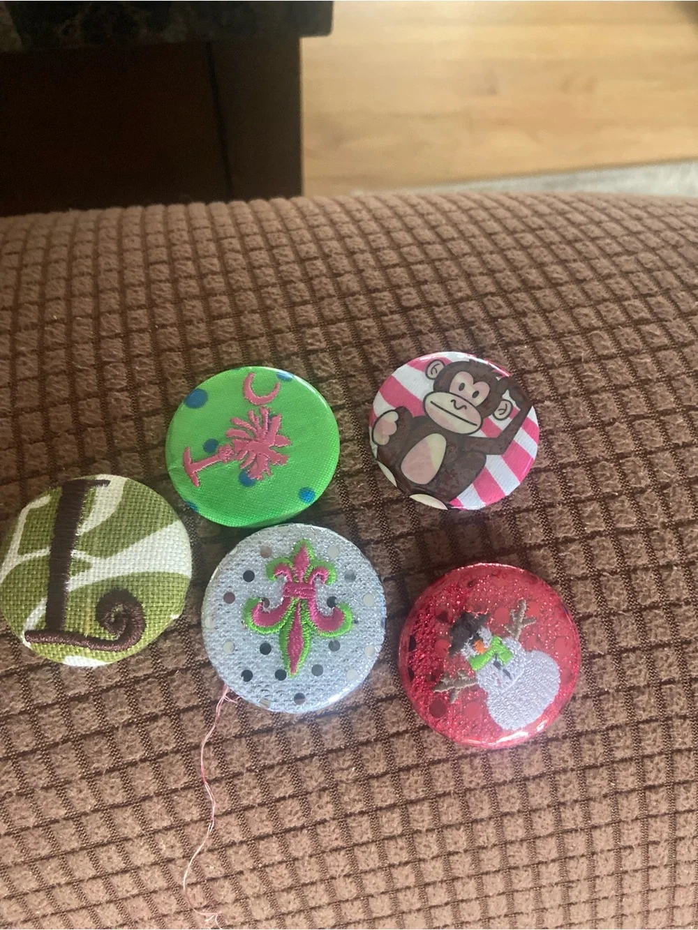 Cute Owl Badge Reel with Green Stripes